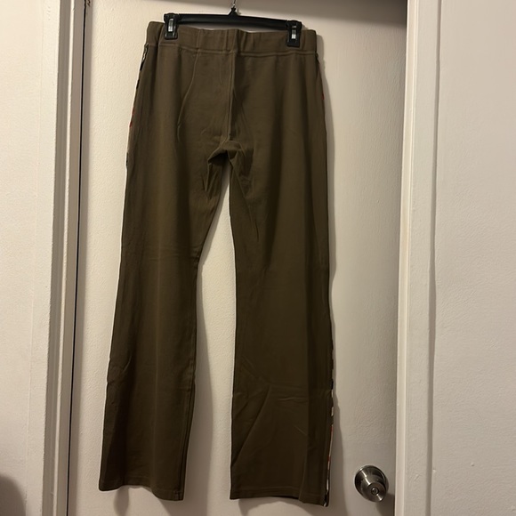 Burberry full olive green track suit with Burberry print piping, lightly worn - Picture 14 of 16